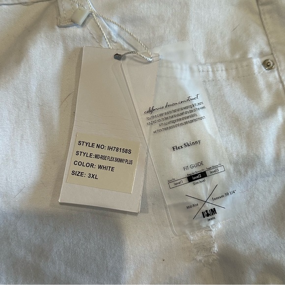 Chic Soul - White Skinny Jeans 3XL - Picture 2 of 5
